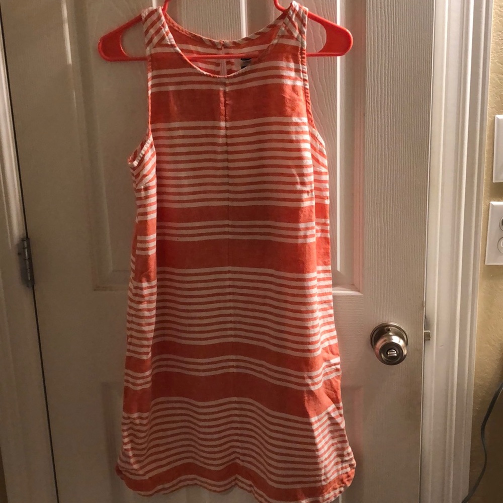 5/$25. Striped linen summer dress.